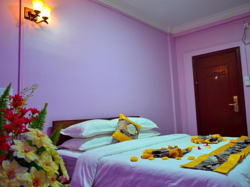 מנדלאי Hotel Ye Myanmar מראה חיצוני תמונה