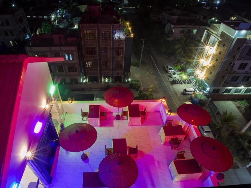 מנדלאי Hotel Ye Myanmar מראה חיצוני תמונה