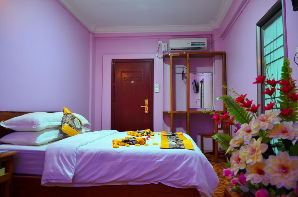 מנדלאי Hotel Ye Myanmar מראה חיצוני תמונה