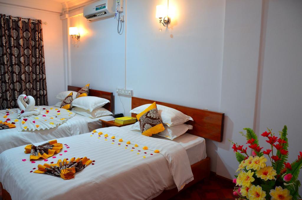 מנדלאי Hotel Ye Myanmar מראה חיצוני תמונה